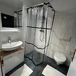 Andys Edelweiss Apartament *