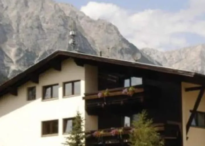 Andys Edelweiss Apartamento *